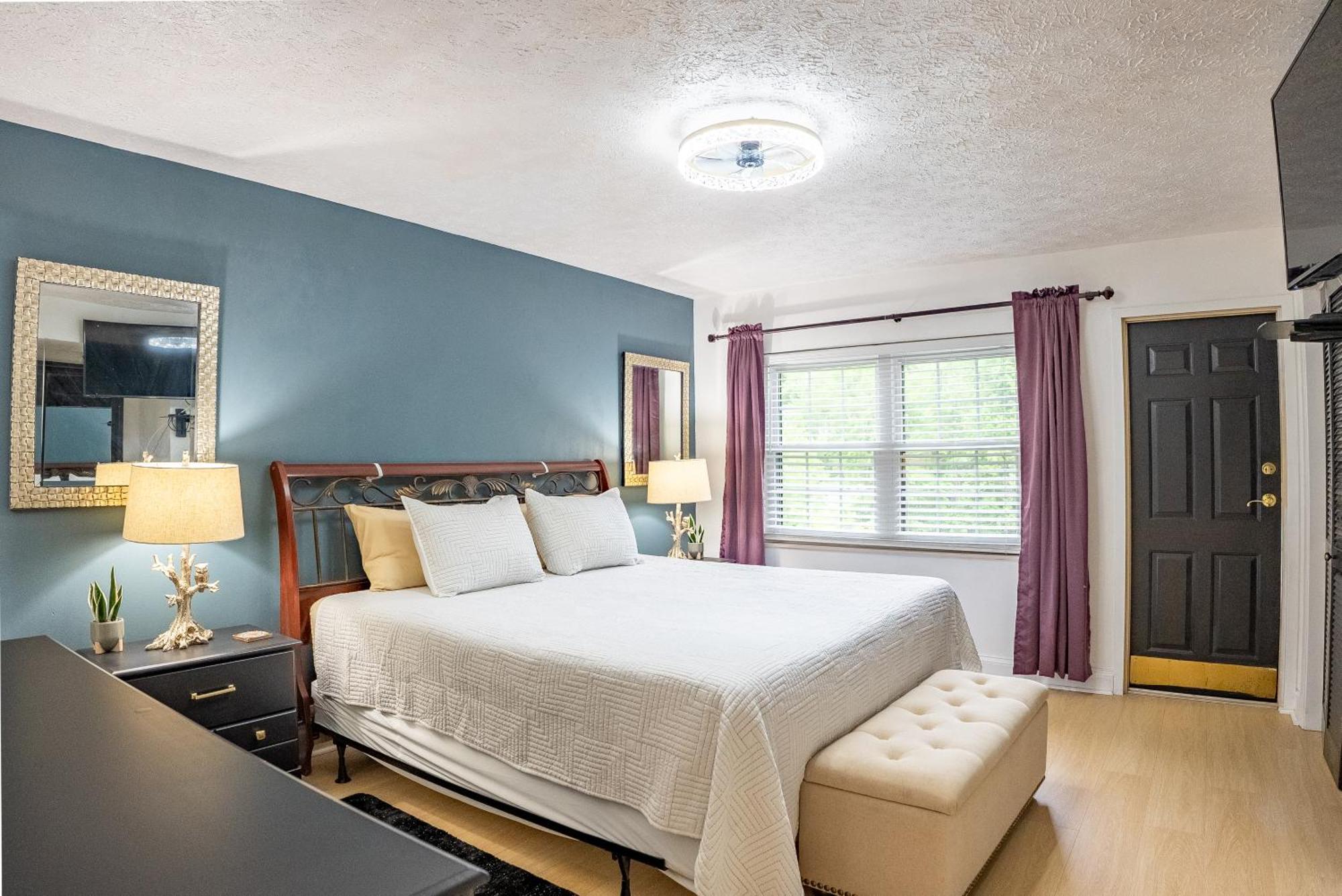 Luxurious Condo, Pool, Fireplace, Hiking Gatlinburg Exterior photo