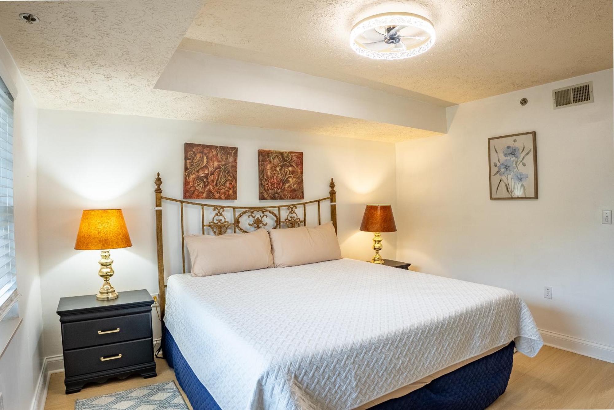 Luxurious Condo, Pool, Fireplace, Hiking Gatlinburg Exterior photo